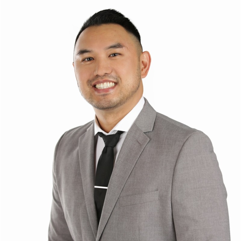 Dr. RJ Guideng, Implant & Surgical Specialist